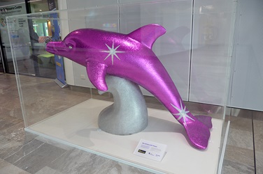 The Big Splash decorated dolphin artwork at PCH